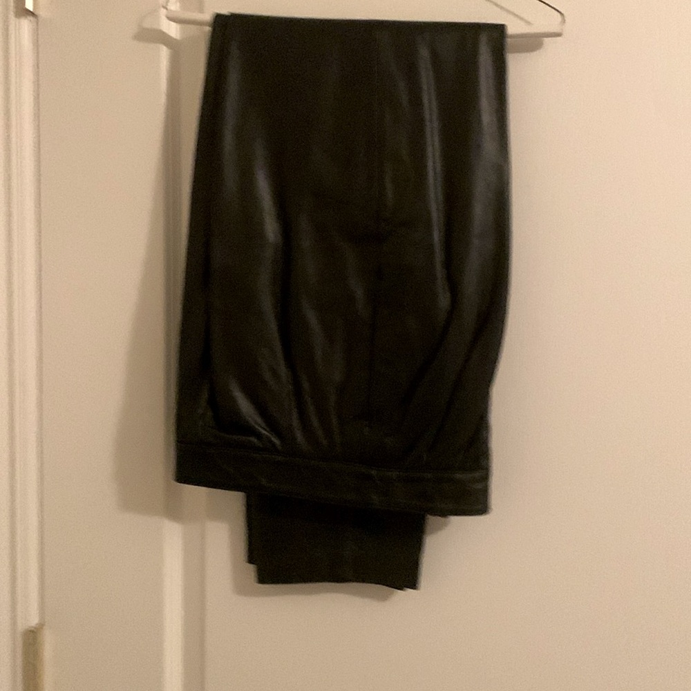 Black leather pleated pants size 4